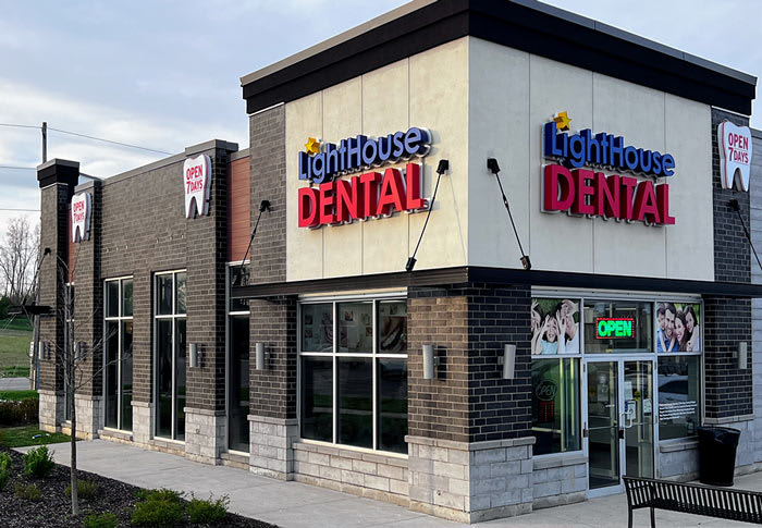 London Emergency Dentists in Ontario - LightHouse Dental